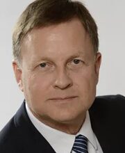 Portrait von Professor Dr. Jürgen Wagenmann  Portrait von Professor Dr. Jürgen Wagenmann